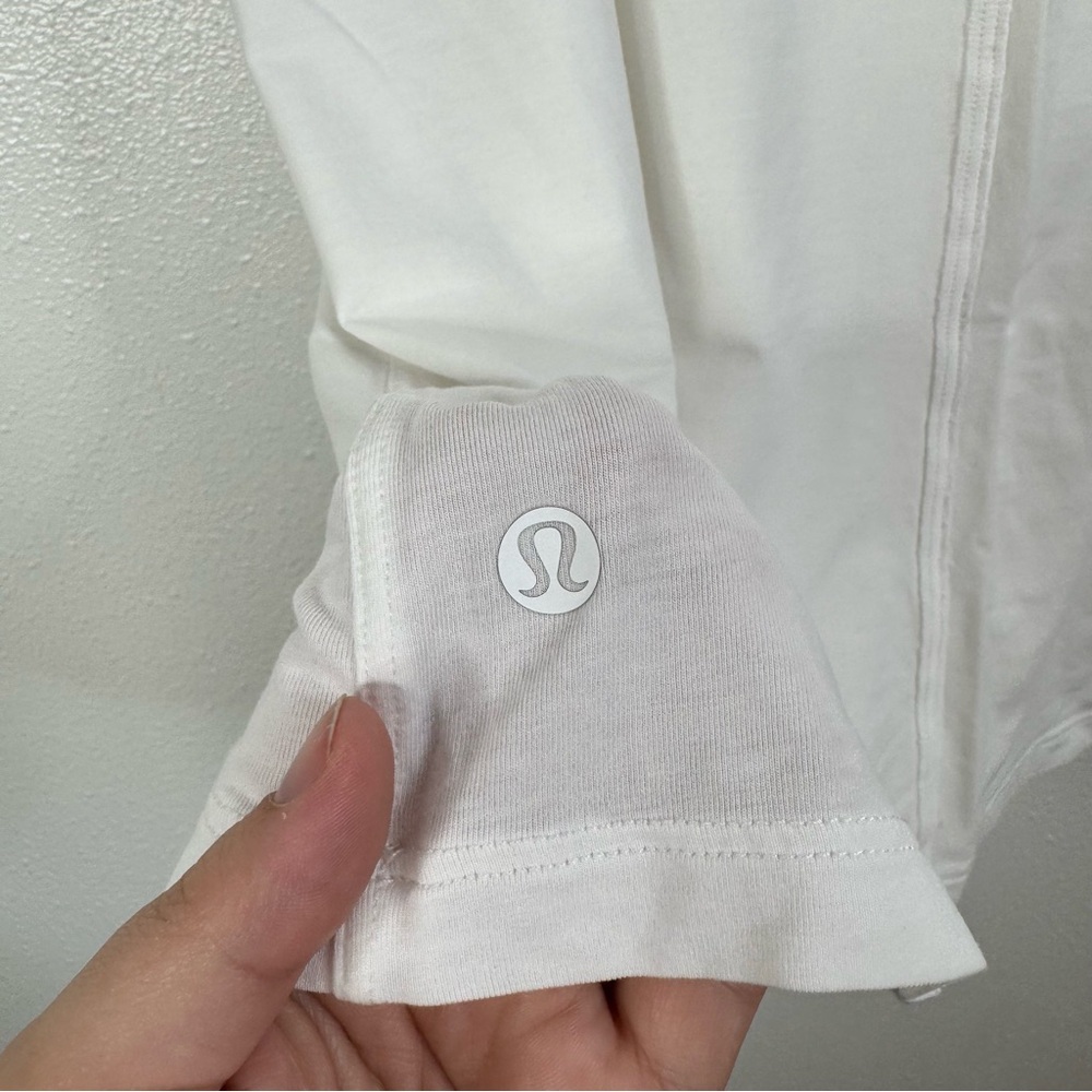 Lululemon White‎ Muscle Tank Size 12 - Picture 4 of 4